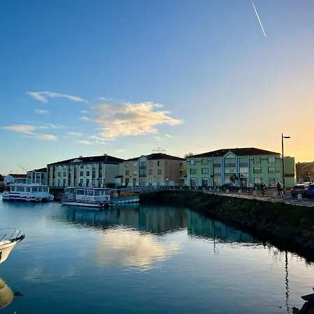 Les Marinas Lejlighed *